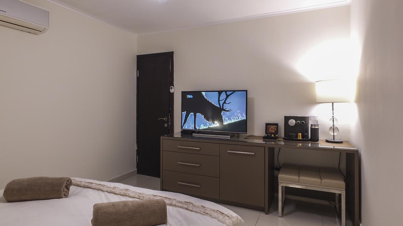 Luxury Suite By The Pool 埃拉特 外观 照片