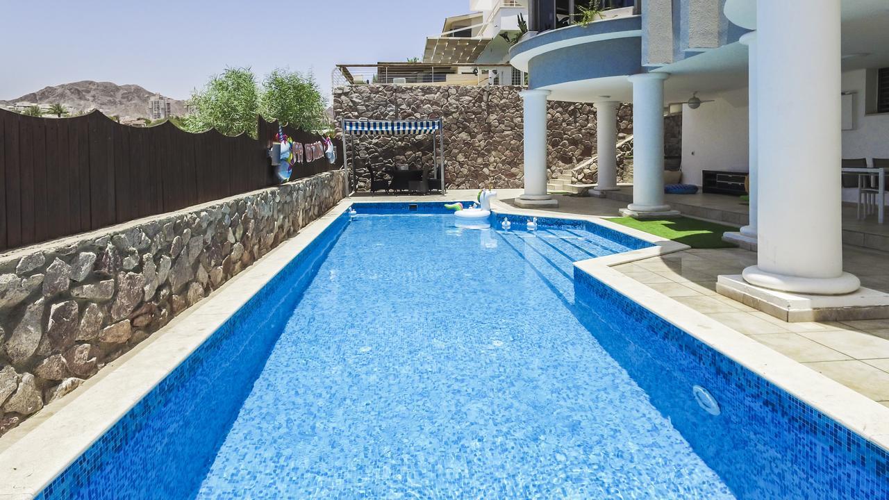 Luxury Suite By The Pool 埃拉特 外观 照片