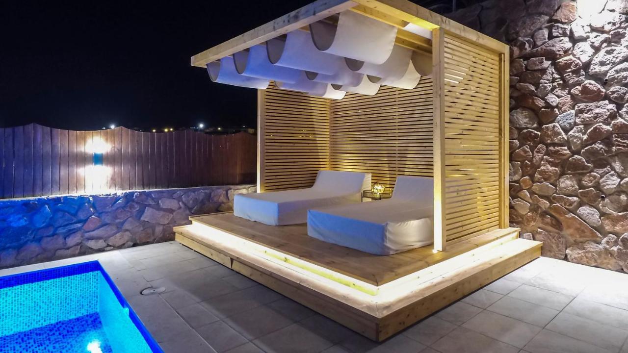 Luxury Suite By The Pool 埃拉特 外观 照片
